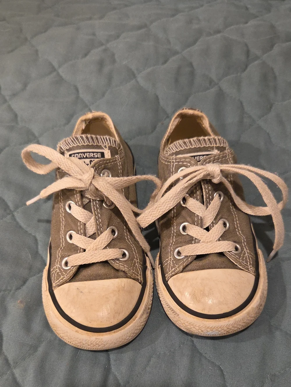 Converse, 8T || Chuck Taylor All Star || Grey Canvas Sneaker